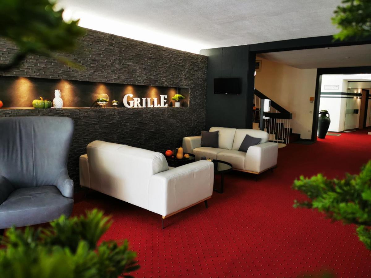 Hotel Grille แอร์ลังเงิน ภายนอก รูปภาพ