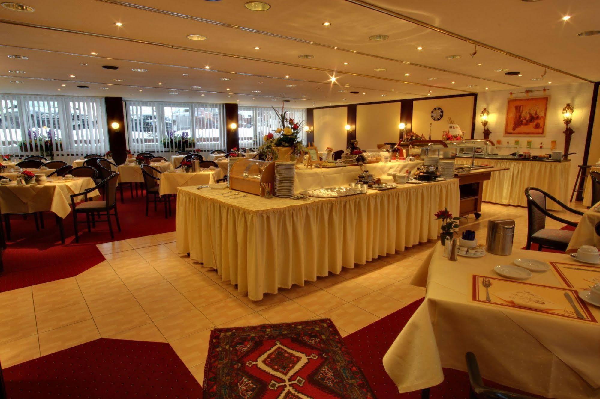 Hotel Grille แอร์ลังเงิน ภายนอก รูปภาพ