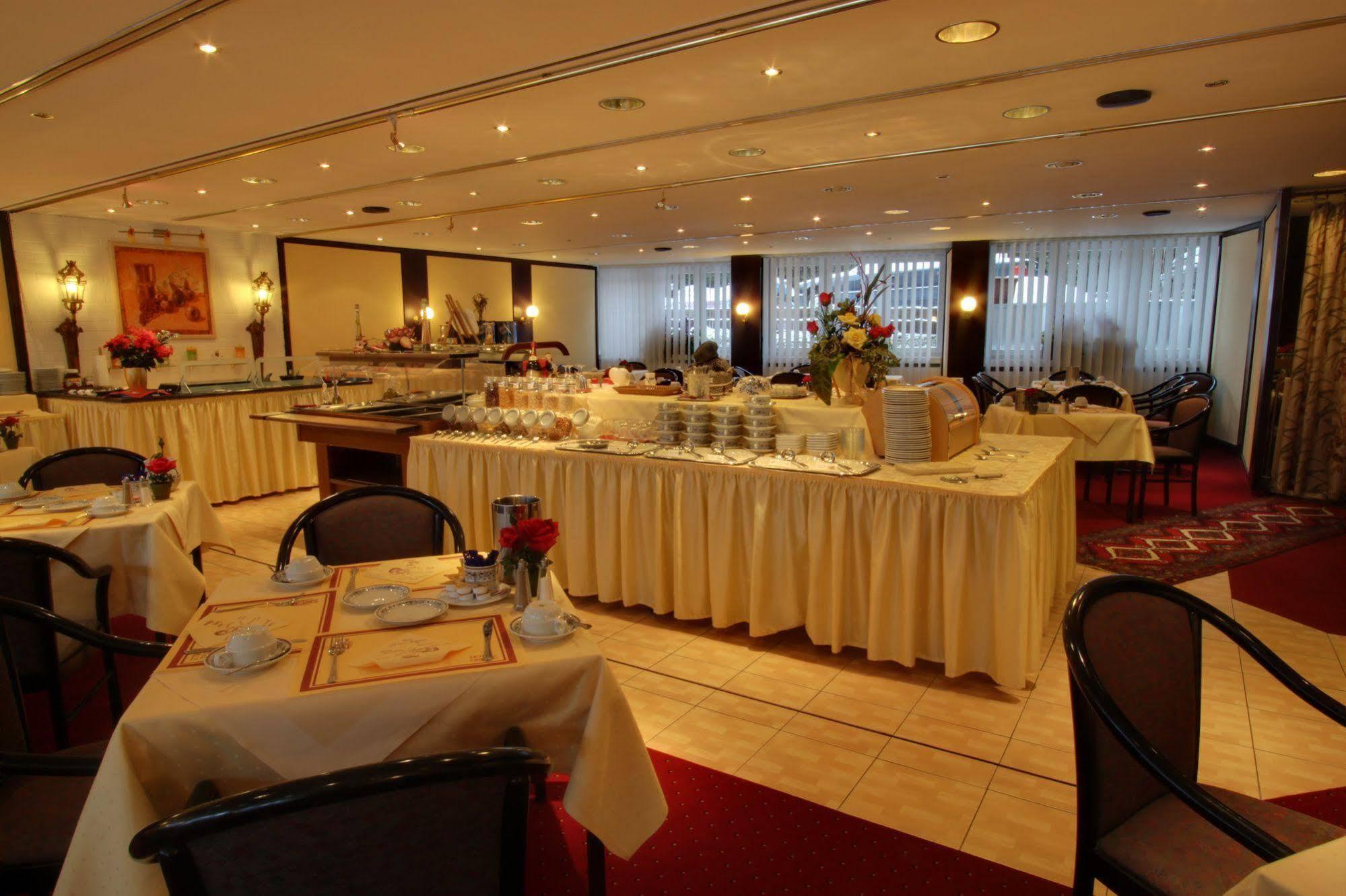 Hotel Grille แอร์ลังเงิน ภายนอก รูปภาพ