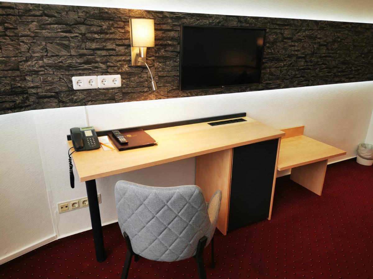 Hotel Grille แอร์ลังเงิน ภายนอก รูปภาพ